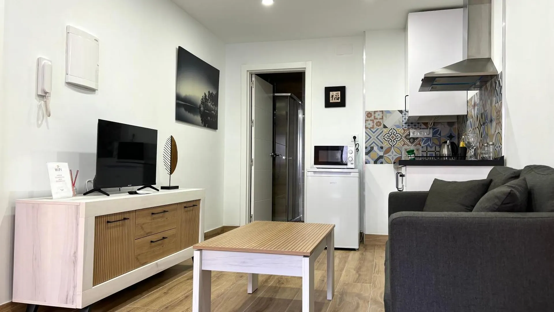 Ansa Beach Apartments - Why Not Malaga 0*,
