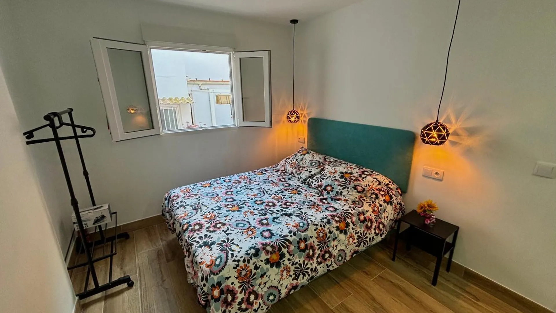 Homestay Ansa Beach Apartments - Why Not Malaga